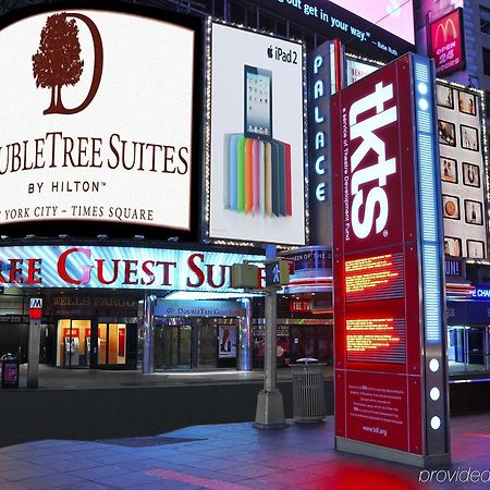 Doubletree Suites By Hilton Nyc - Times Square New York Exteriér fotografie