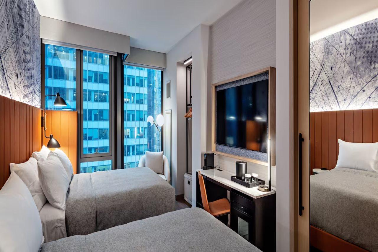 Doubletree Suites By Hilton Nyc - Times Square New York Exteriér fotografie