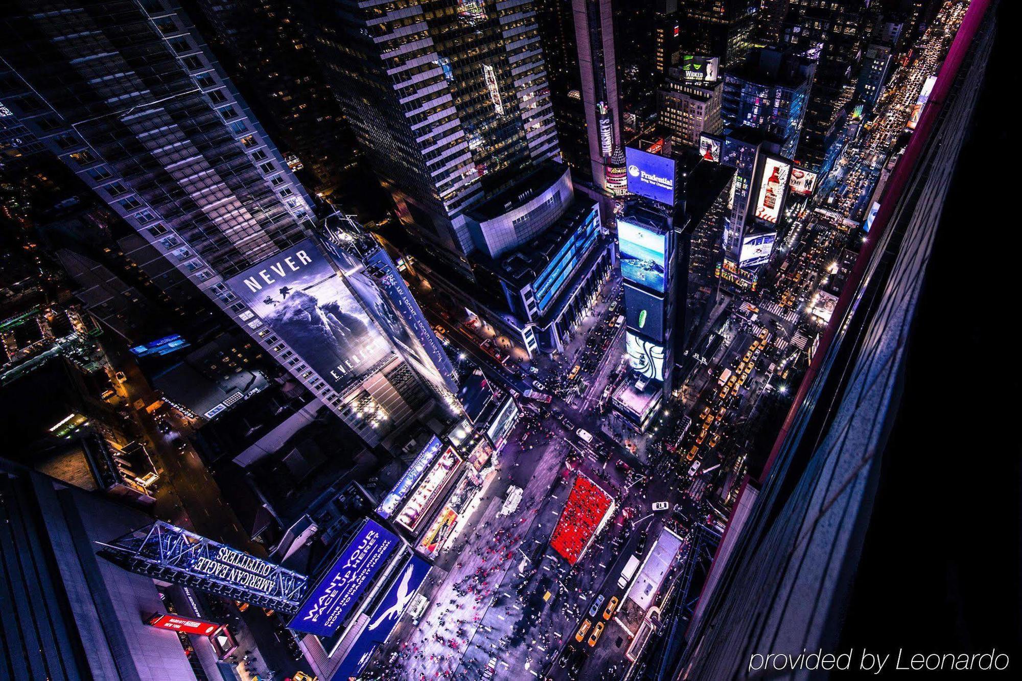 Doubletree Suites By Hilton Nyc - Times Square New York Exteriér fotografie